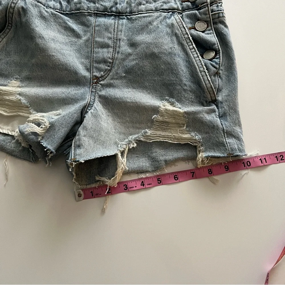 BLANKNYC cut-off shortalls, blue, 24 - Picture 7 of 10